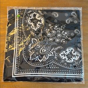 Black & White Paisley Bandana Scarf - Unbranded